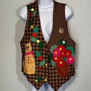 Charming Checkered Vest with Cat and Floral Design